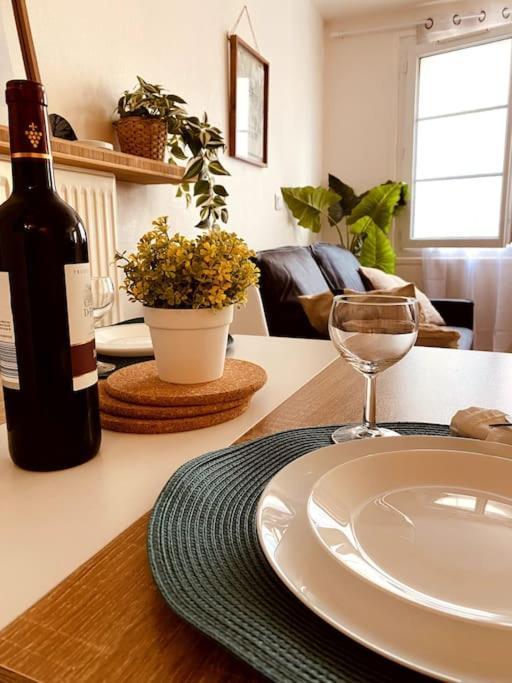 Appartement Cosy Au Calme A 20 Min De Paris فيلوجويف المظهر الخارجي الصورة