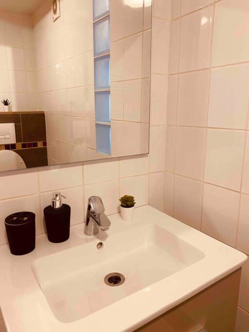 Appartement Cosy Au Calme A 20 Min De Paris فيلوجويف المظهر الخارجي الصورة